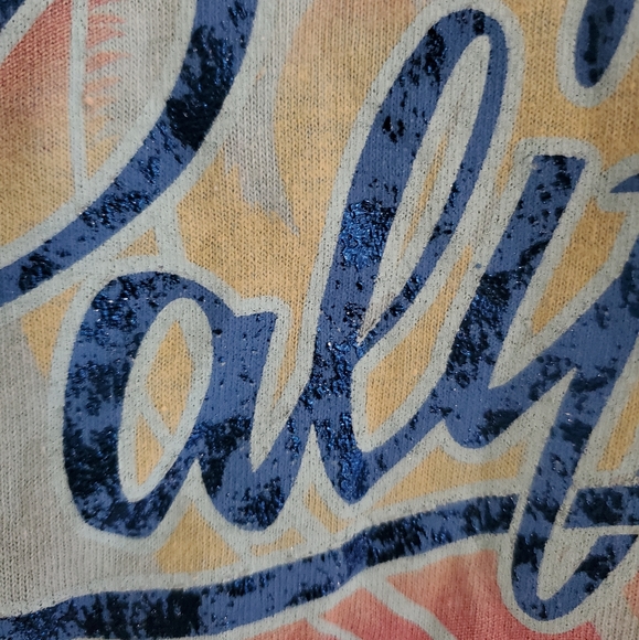 California T shirt - Picture 2 of 3